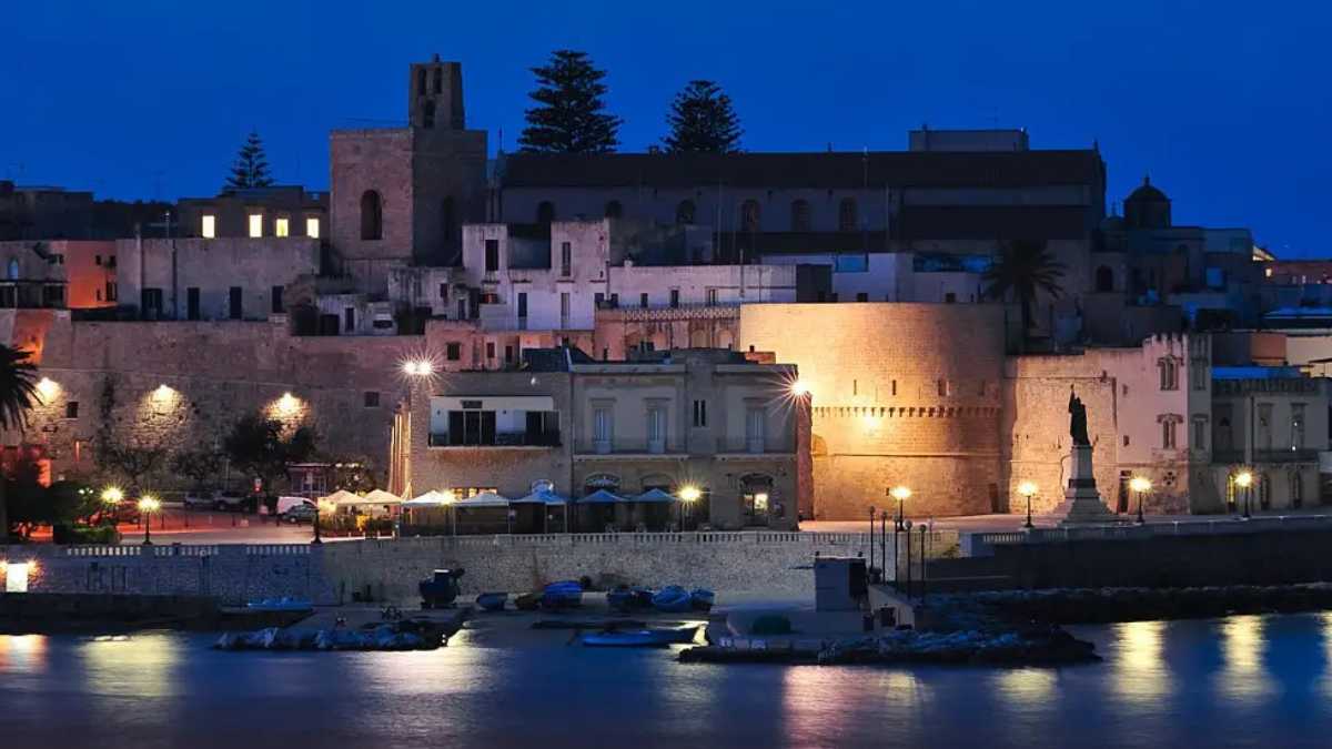 Vita notturna a Otranto: locali e eventi da non perdere